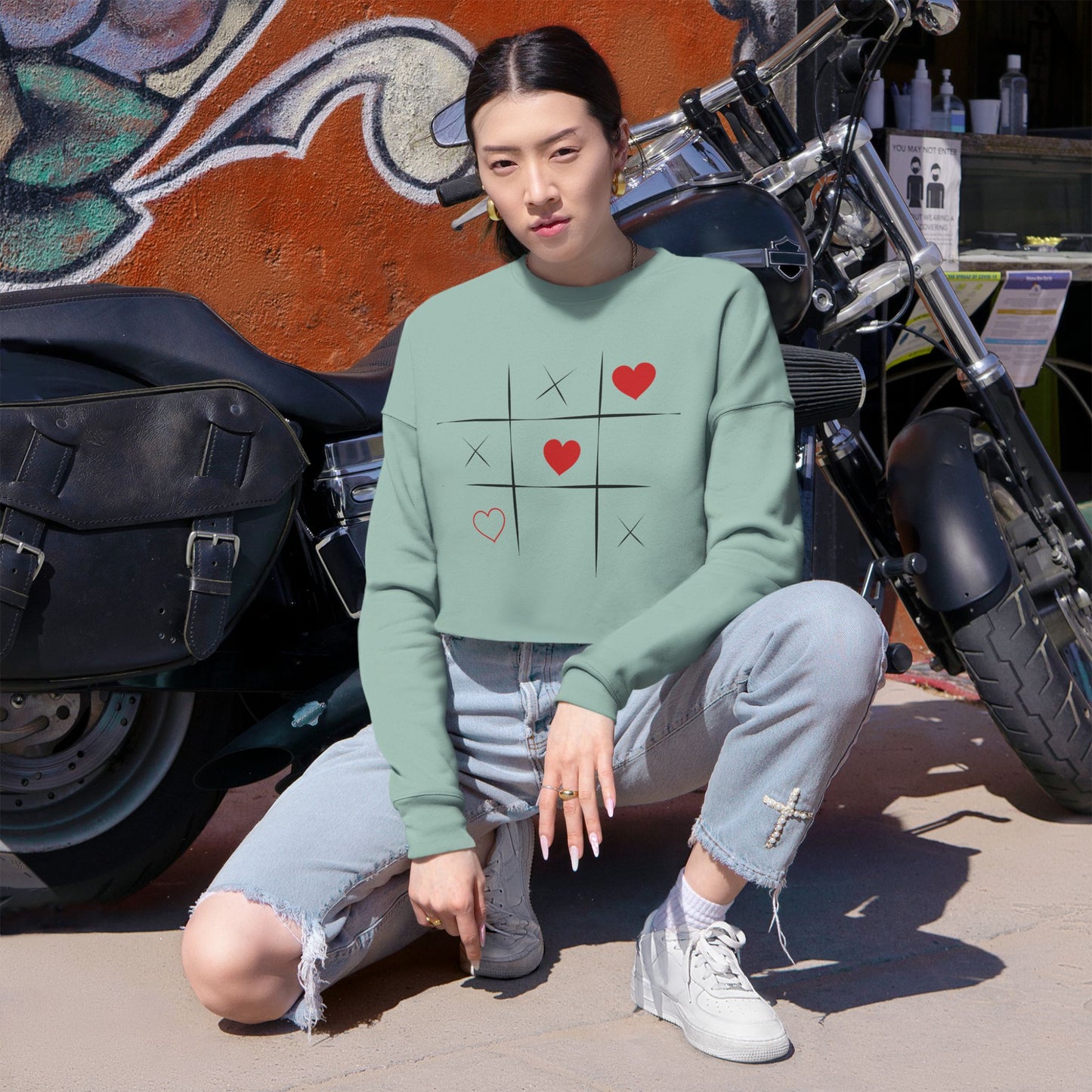 Trendy Women's Cropped Sweatshirt