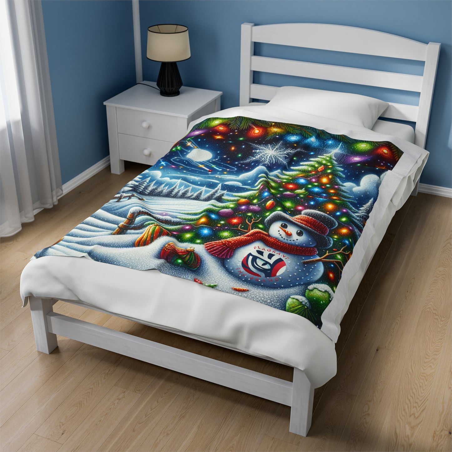 Cozy Holiday Velveteen Plush Blanket with Snowman Design